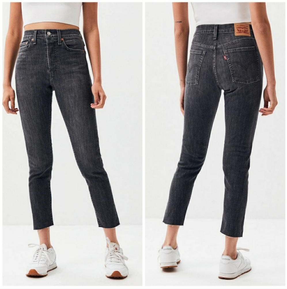 Levi's Wedgie Fit High Rise Skinny Raw Hem Jeans - Picture 2 of 8